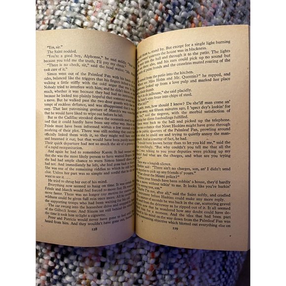 Leslie Charteris, The Saint in Miami, 1957 - Picture 3 of 5